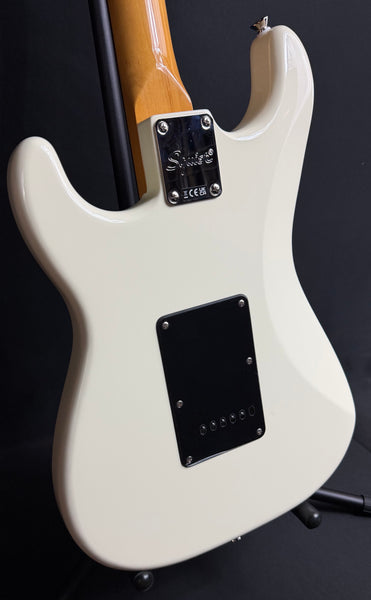 Squier Classic Vibe 70's Stratocaster Electric Guitar Olympic White Finish