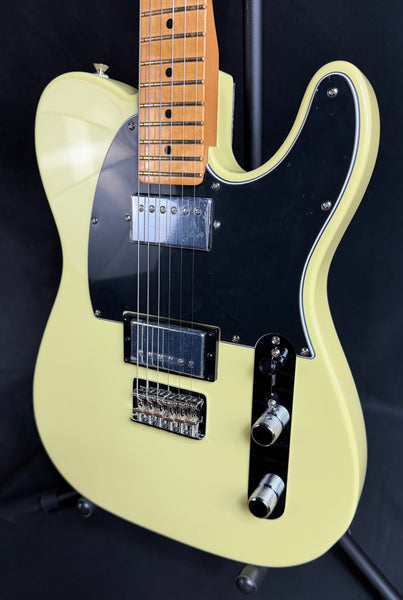 Fender Player II Telecaster HH Electric Guitar Hialeah Yellow Finish (687)