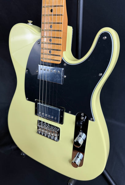 Fender Player II Telecaster HH Electric Guitar Hialeah Yellow Finish (687)