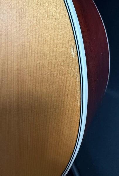 Guild USA F-40 Jumbo Acoustic Guitar Satin Natural Finish w/ OHSC