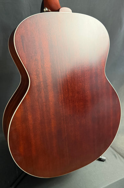 Guild USA F-40 Jumbo Acoustic Guitar Satin Natural Finish w/ OHSC