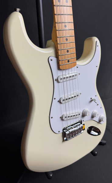 Fender Standard Stratocaster (2025) Electric Guitar Olympic White Finish (665)