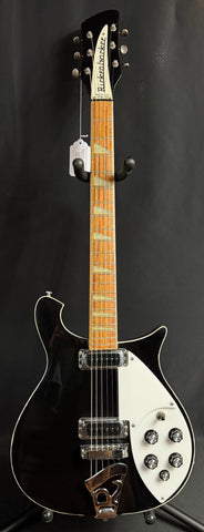1980 Rickenbacker 620 Electric Guitar Jetglo Finish w/ OHSC
