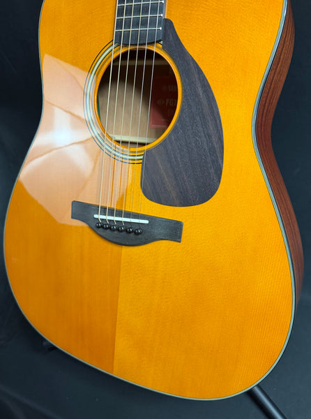 Yamaha FG5 GL Red Label Dreadnought Acoustic Guitar Gloss Vintage Natural w/ OHSC (98A)