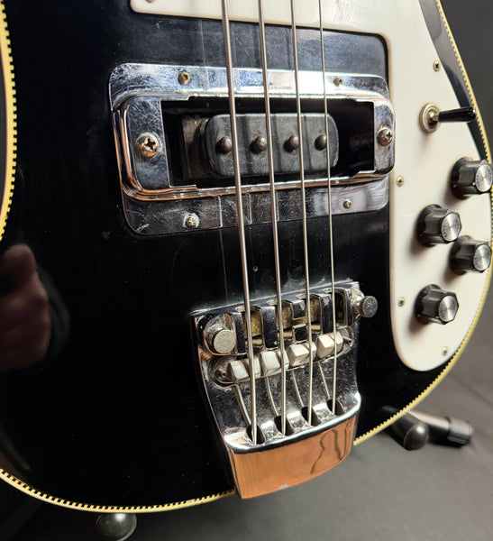Vintage 1972 Rickenbacker 4001 4-String Bass Guitar Jetglo Finish w/ OHSC