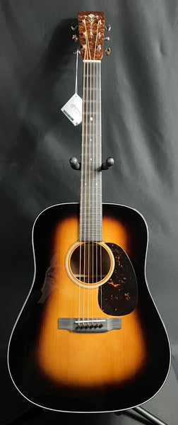 Martin Custom D-18 Quilted Pommele Sapele Dreadnought Acoustic Guitar 1935 Sunburst w/ Case