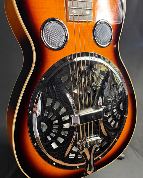Gold Tone PBS-D Paul Beard Signature Deluxe Square Neck Resonator Guitar Tobacco Sunburst w/ Case