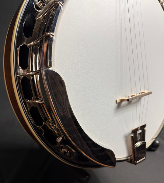 Gold Tone Mastertone™ OB-2 Bowtie 5-String Bluegrass Banjo Vintage Sunburst w/ Case