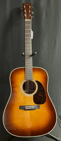Martin HD-28 1933 Ambertone Dreadnought Acoustic Guitar Ambertone Finish w/ Case