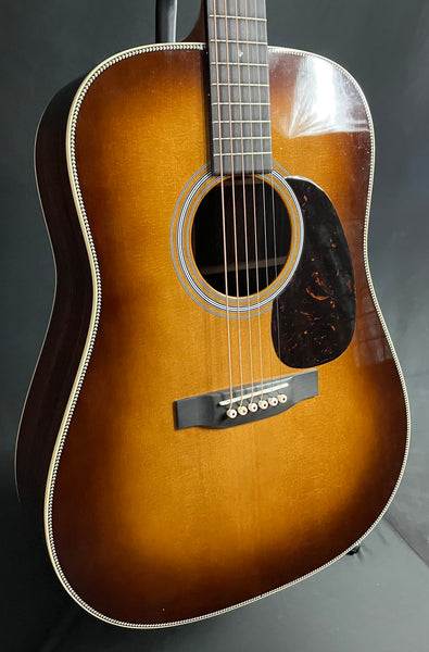 Martin HD-28 1933 Ambertone Dreadnought Acoustic Guitar Ambertone Finish w/ Case