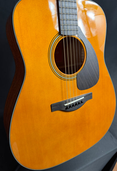 Yamaha FGX5 GL Red Label Dreadnought Acoustic-Electric Guitar Gloss Natural w/ OHSC (49A)