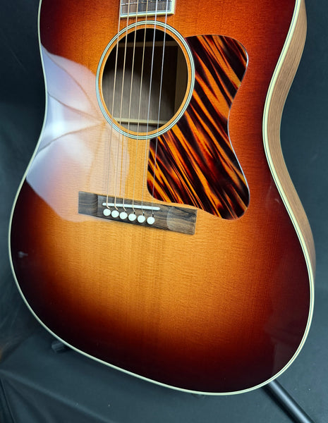 Bourgeois Luke Bryan Signature Touchstone Acoustic Guitar Sunburst w/ OHSC