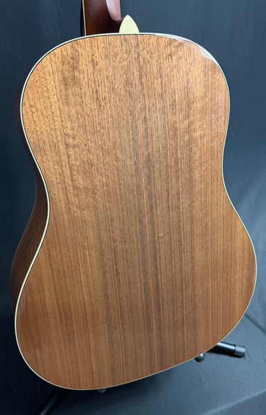 Bourgeois Luke Bryan Signature Touchstone Acoustic Guitar Sunburst w/ OHSC