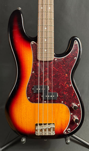 Squier Classic Vibe 60's Precision Bass 4-String P-Bass Guitar 3-Tone Sunburst