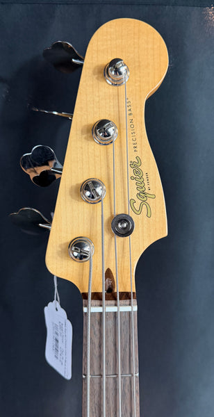 Squier Classic Vibe 60's Precision Bass 4-String P-Bass Guitar 3-Tone Sunburst