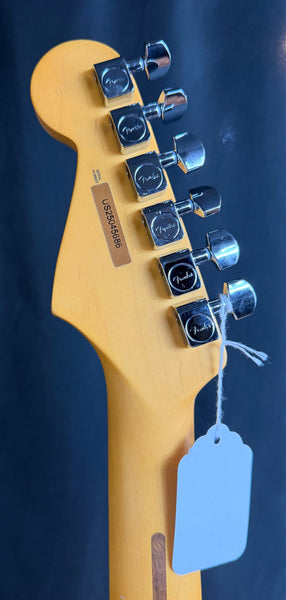 Fender American Professional II Stratocaster HSS Electric Guitar 3-Tone Sunburst w/ OHSC
