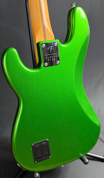 Fender Player Plus Active Precision Bass 4-String Bass Guitar Cosmic Jade Finish w/ Gig Bag (822)