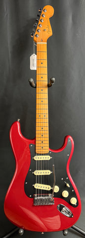 Fender American Ultra II Stratocaster Electric Guitar Sinister Red Finish w/ OHSC