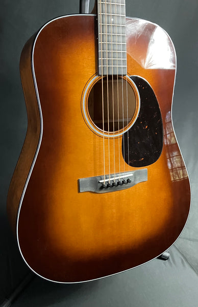 Martin D-18 (2025) 1933 Ambertone Dreadnought Acoustic Guitar w/ Case