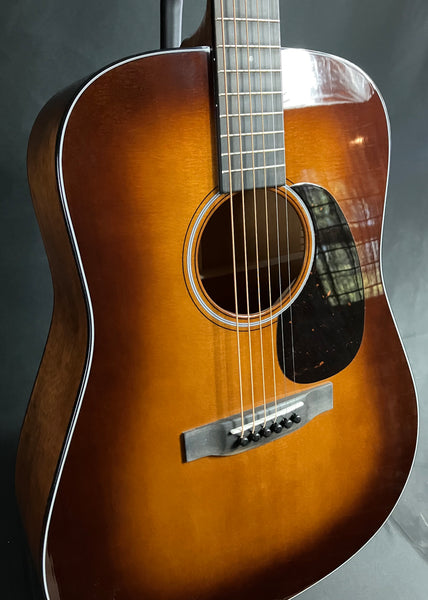 Martin D-18 (2025) 1933 Ambertone Dreadnought Acoustic Guitar w/ Case