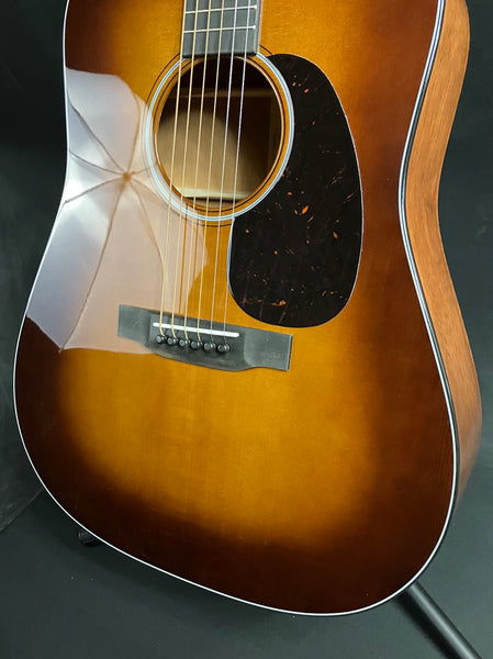 Martin D-18 (2025) 1933 Ambertone Dreadnought Acoustic Guitar w/ Case