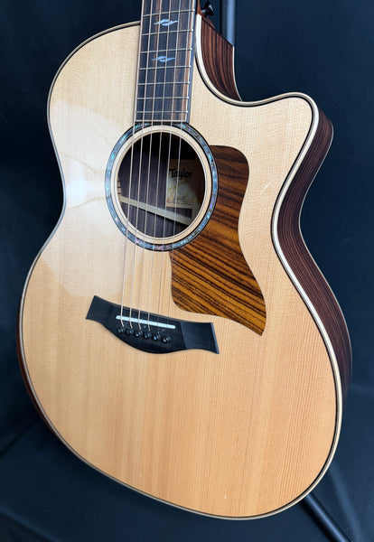Taylor 814ce Grand Auditorium Cutaway Acoustic-Electric Guitar Gloss Natural w/ OHSC