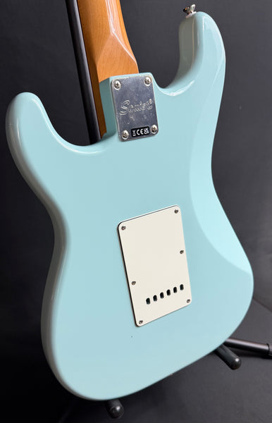 Squier FSR Classic Vibe 70's Stratocaster Electric Guitar Sonic Blue Finish (241)