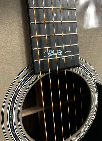 Martin OMJM John Mayer 20th Anniversary Acoustic-Electric Guitar Platinum Gray Burst w/ Case