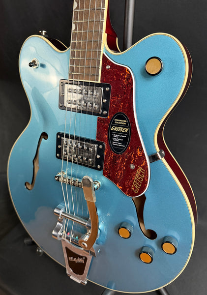 Gretsch G2622T Streamliner Semi-Hollowbody Electric Guitar Arctic Blue