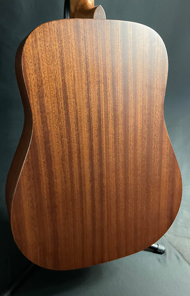 AMI DM-15 Mahogany Dreadnought Acoustic Guitar Satin Natural w/ LR Baggs Lyric