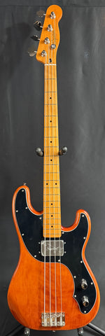 Squier Classic Vibe Telecaster Bass 4-String Bass Guitar Mocha Finish