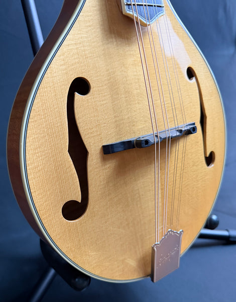 Bourgeois M5-A A-Style Mandolin Aged Tone Adirondack Blonde w/ Case