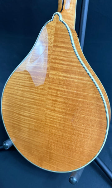 Bourgeois M5-A A-Style Mandolin Aged Tone Adirondack Blonde w/ Case