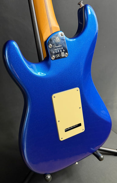 Fender American Ultra Stratocaster HSS Electric Guitar Cobra Blue w/ OHSC
