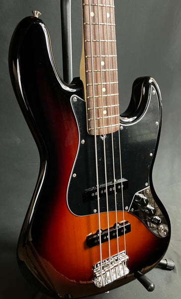 Fender American Performer Jazz Bass 4-String Bass Guitar 3-Tone Sunburst w/ Gig Bag (898)
