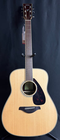 Yamaha FG830 Solid Top Dreadnought Acoustic Guitar Gloss Natural (605)