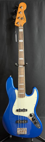 Squier Classic Vibe Late 60's Jazz Bass 4-String Bass Guitar Lake Placid Blue (884)