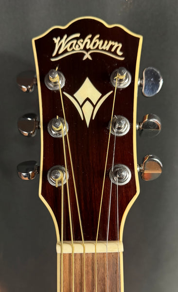 Washburn WDFLB26SCE Forrest Lee Bender Dreadnought Cutaway Acoustic-Electric Guitar w/ Case