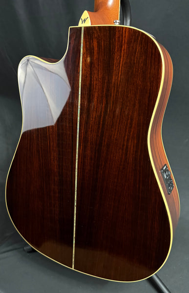 Washburn WDFLB26SCE Forrest Lee Bender Dreadnought Cutaway Acoustic-Electric Guitar w/ Case