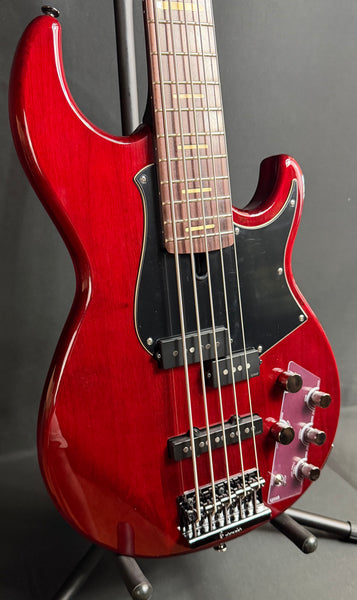 Yamaha BB735A Broad Bass 5-String Bass Guitar Fired Red Finish w/ Gig Bag (188)