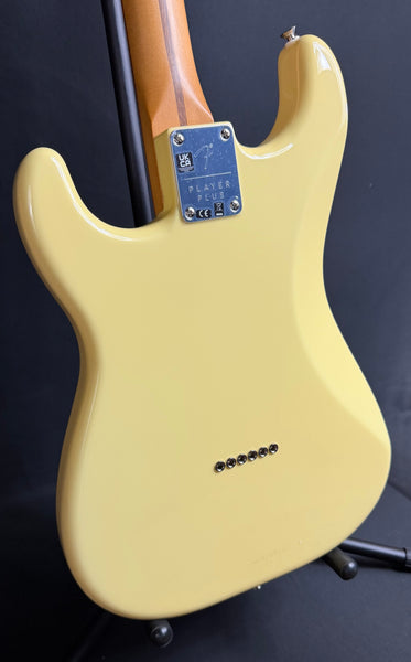 Fender Player Plus Stratocaster HSS HT Hardtail Electric Guitar Vintage White w/ Gig Bag
