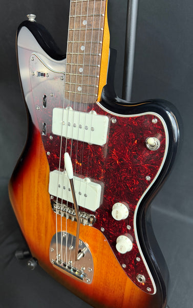 Squier Classic Vibe 60's Jazzmaster Electric Guitar 3-Tone Sunburst (770)
