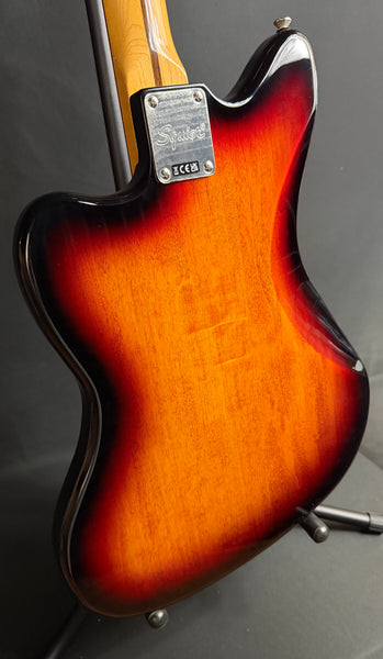 Squier Classic Vibe 60's Jazzmaster Electric Guitar 3-Tone Sunburst (770)