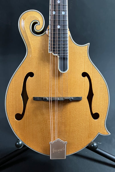 Bourgeois M5-F F-Style Mandin Aged Tone Adirondack Gloss Blonde w/ Case