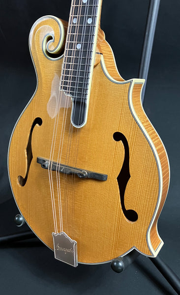 Bourgeois M5-F F-Style Mandin Aged Tone Adirondack Gloss Blonde w/ Case