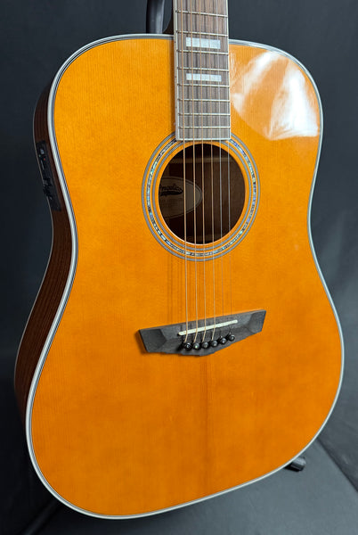 D'Angelico Premier Lexington Dreadnought Acoustic-Electric Guitar Vintage Natural (480)