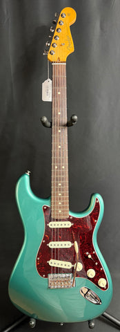 Fender American Professional Classic Stratocaster Electric Guitar Faded Sherwood Green Metallic w/ Gig Bag
