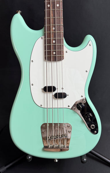 Squier Classic Vibe 60's Mustang Bass 4-String Bass Guitar Surf Green Finish