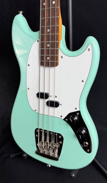 Squier Classic Vibe 60's Mustang Bass 4-String Bass Guitar Surf Green Finish