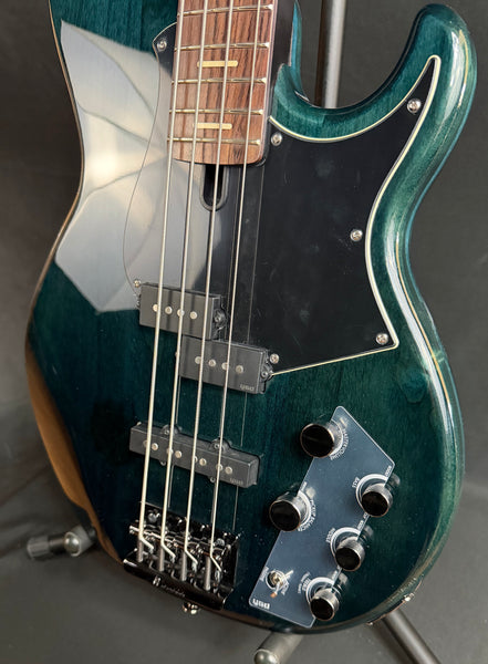 Yamaha BB734A Broad Bass 4-String Bass Guitar Indigo Blue Finish w/ Gig Bag (150)